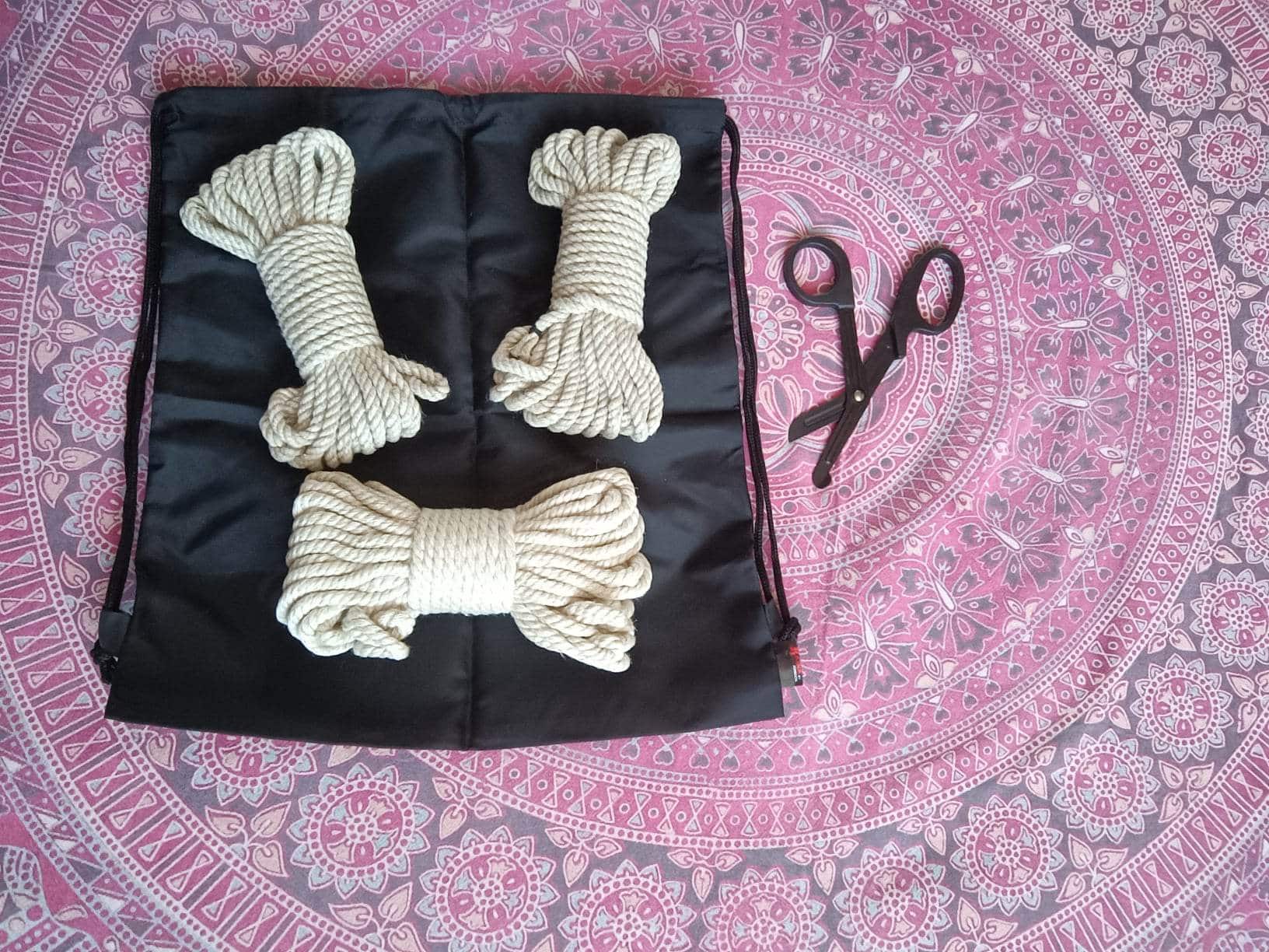 KINK Bind & Tie Initiation Kit. Slide 5