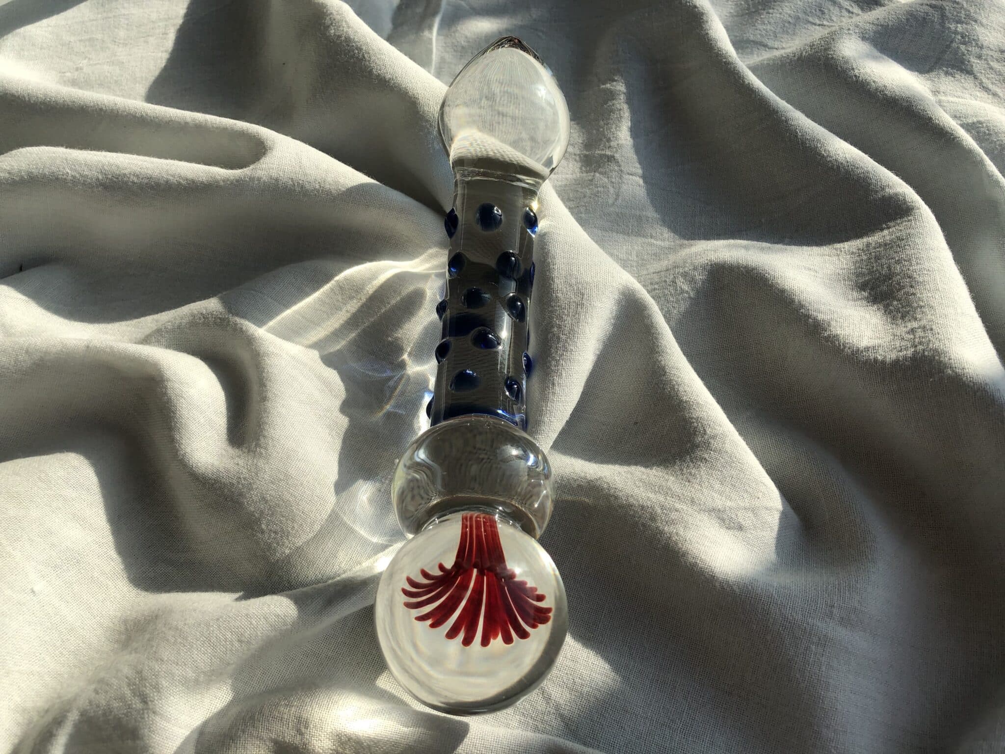 Icicles No. 18 Glass Glass G-Spot Dildo. Slide 7