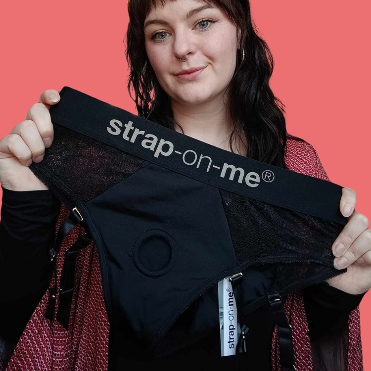 Compare Strap-On-Me Diva Harness