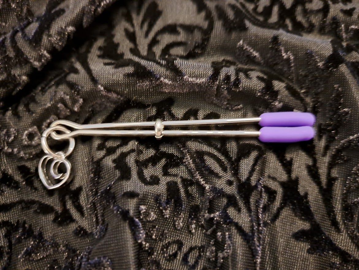 Lovehoney Pinch Perfect Clit Clamp. Slide 3